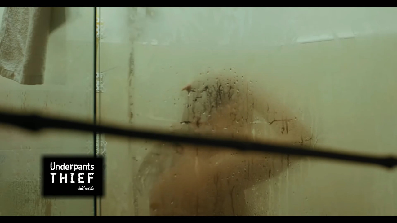 Hot nipple scene from underpant thief.mkv_snapshot_00.00.340