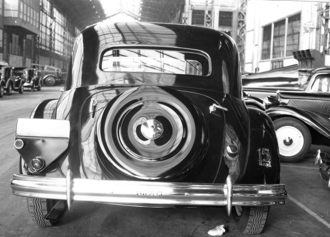 Traction 15.6 1951 - MC 34.504 -