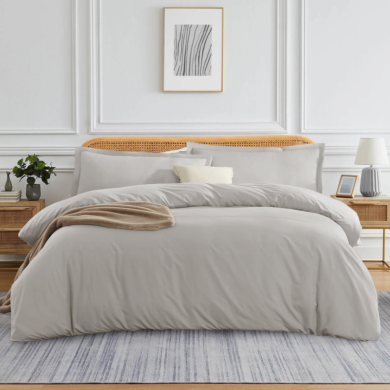 Picture of VEGAS HOTEL COLLECTION Classic Egyptian Cotton 1-Piece Duvet Cover { Zippered Closure } 1000 Thread Count- Fabulous Solid Looking Color Silver Grey - Twin/Twin XL Size
