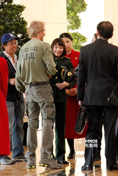 _4iSLmwGq2w_1383758255