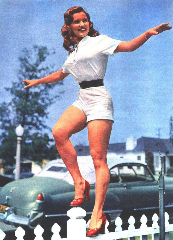 debra_paget_257