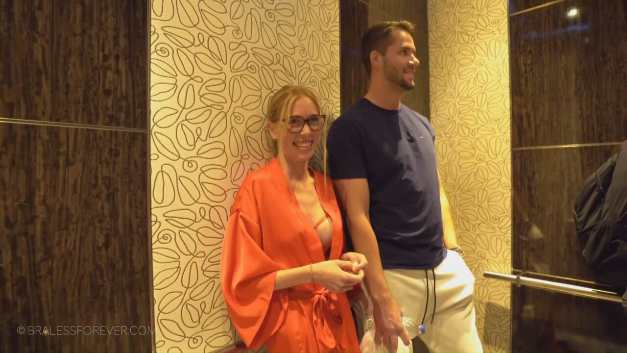 Strawberryshan Fucks A Random Guy Video Leaked