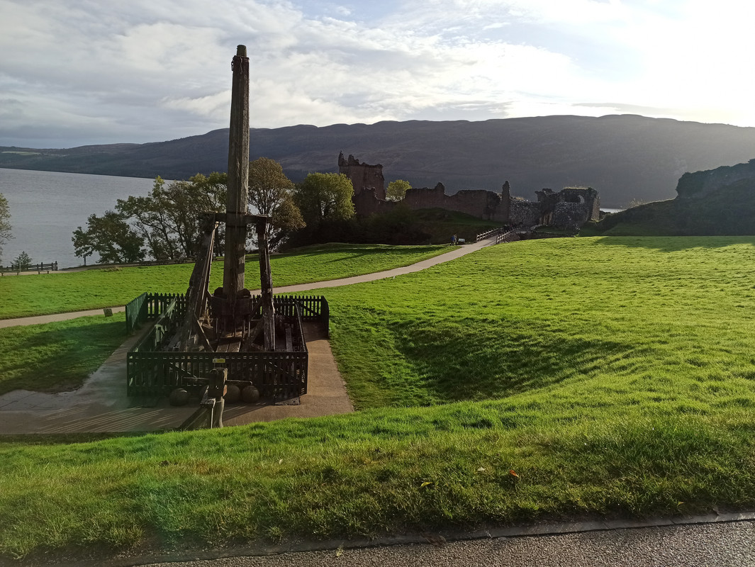 Edimburgo - Highlands - Isla de Skye (8 días) - Blogs de Reino Unido - Día 4. Inverness-Loch Ness-Urquhart-Kyle of Lochalsh-Roag (176 kms.) (3)