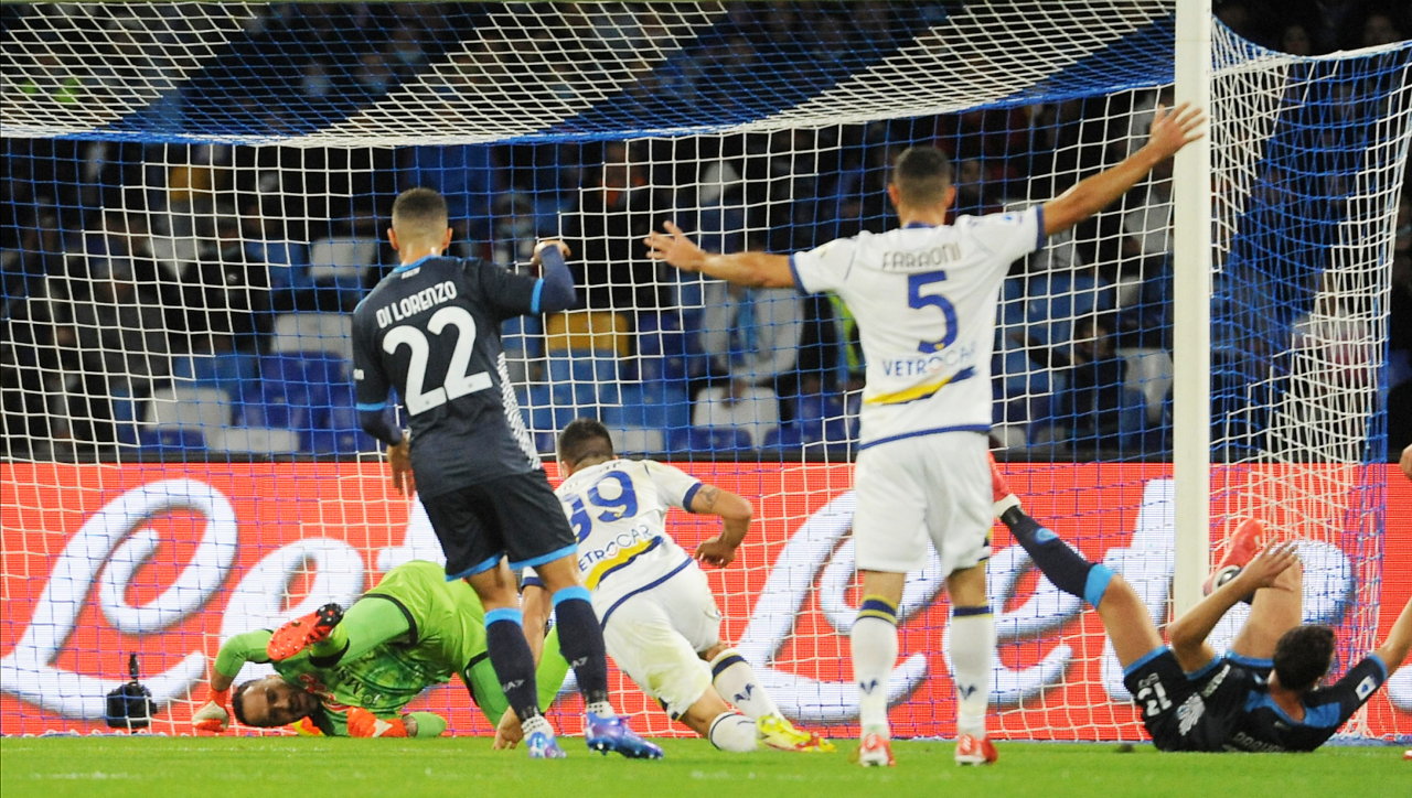 Nhận định, đánh giá Napoli vs Verona, 00h30 ngày 08/01