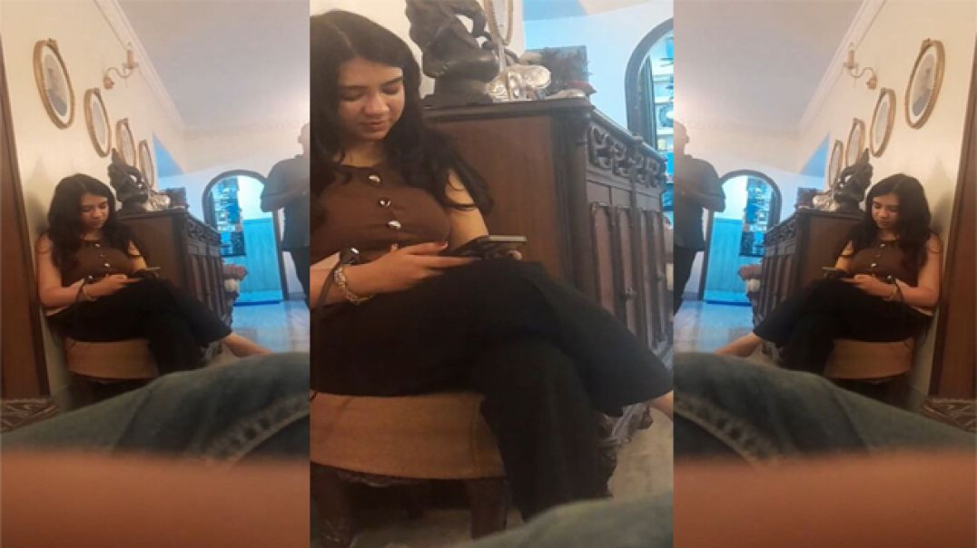 Beautiful Sister Captured By Brother While Dress Changing