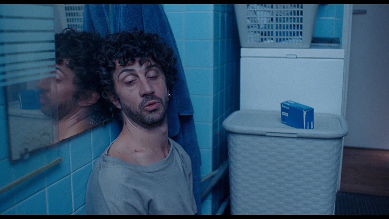 mpv shot Plaire Aimer et Courir Vite AKA Sorry Angel 2018 1080p BDRemux AVC Нечипорук 00 41 24 0006