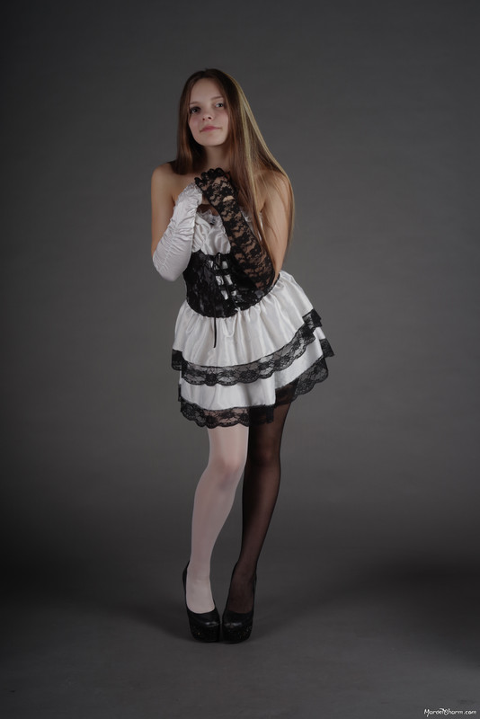 MarvelCharm_Nika-Light-Dark-127