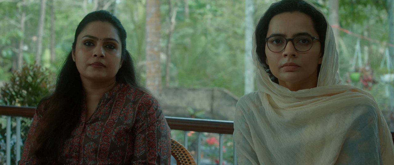 Uyir 2026 WebRip [Hindi + Tamil + Telugu + Malayalam + Kannada] 1080p 480p 720p ESub Screenshot