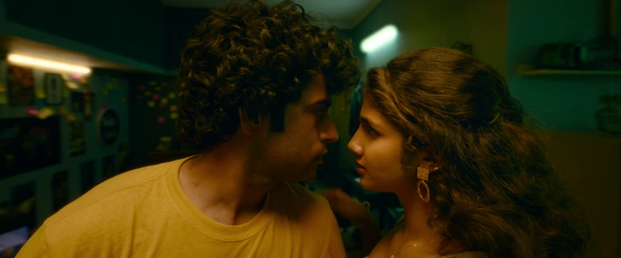 vlcsnap-2025-06-28-01h54m40s459