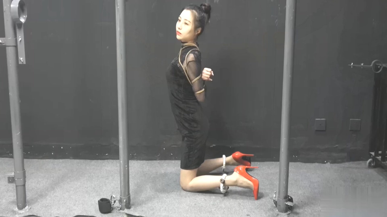 mj影视 苏冰倩黑纱.mp4_20210331_185246.924