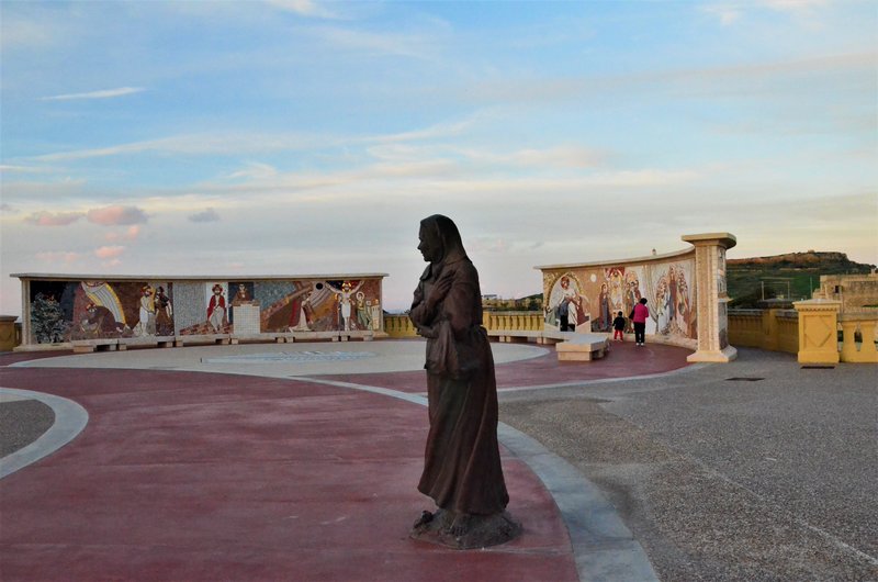 SANTUARIO NACIONAL DE LA VIRGEN DE TA'PINU-23-11-2018 - Malta y sus pueblos-2018 (14)