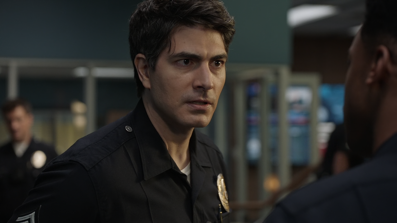 The.Rookie.S03E03.La.Fiera.1080p.10bit.AMZN.WEB-DL.DDP5.1.HEVC-Vyndros.mkv_snapshot_23.01_[2021.01.2