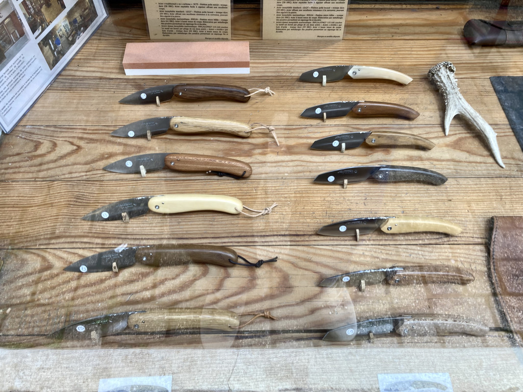 55EB7E8A-43AF-4739-8CC8-3CF01EE41526