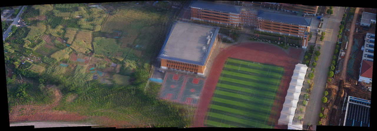 Fig.13 (a) AutoStitch