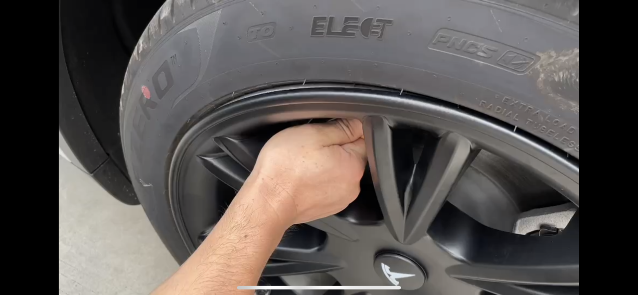 CAB57531-5EE5-4D65-961C-2803AB38926B