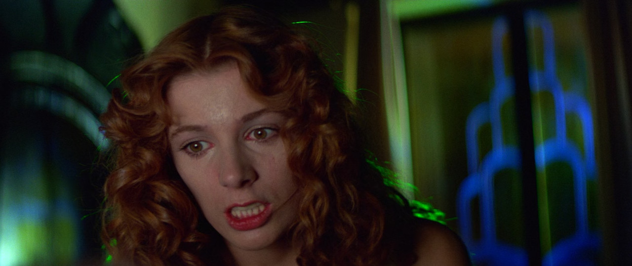Suspiria (1977) 40th Anniv.mkv_snapshot_01.00.29_[2018.02.01_04.