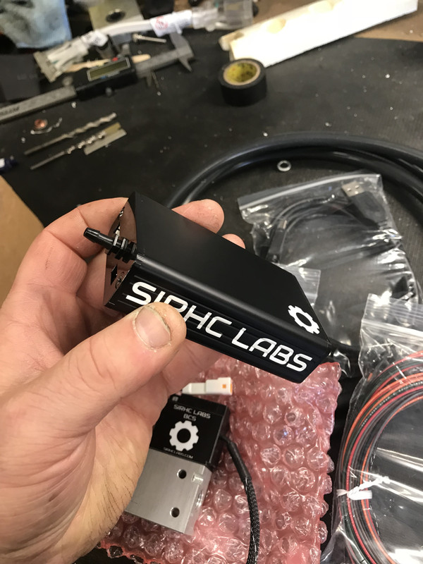 6BBAA036-B142-4D22-BDF6-C2611EB8BA6F