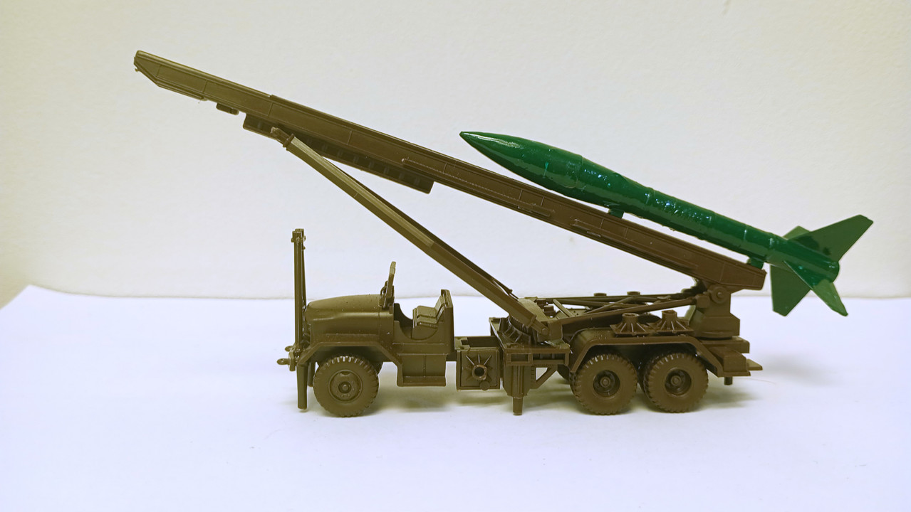 Mach (3733)
