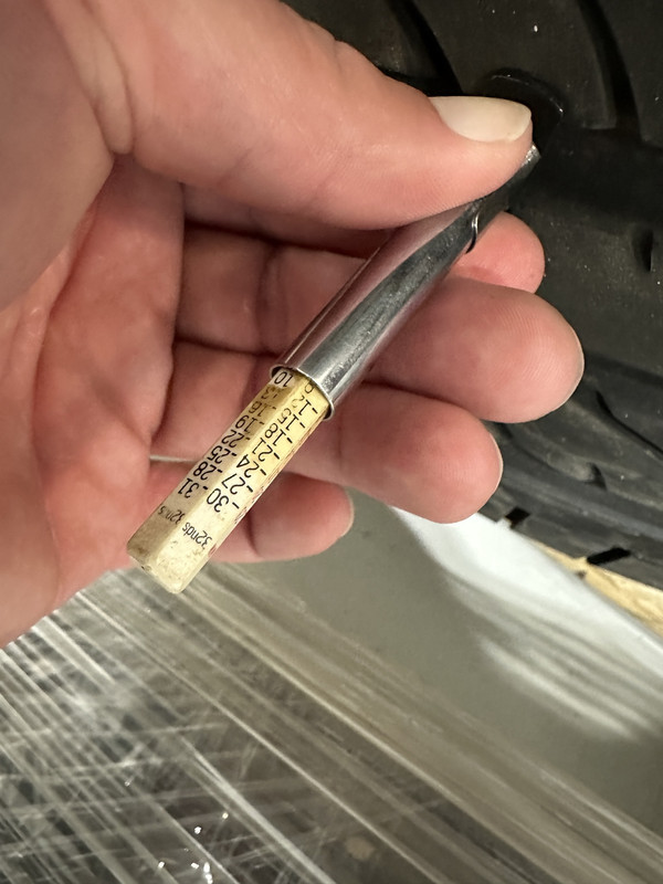 12717BE1-E5A6-4A6D-9F2F-C30A6F368721