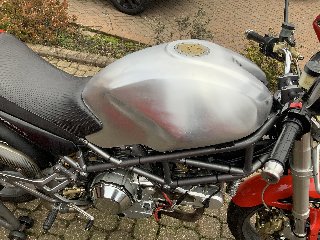 6965A37F-DFAF-472F-9C46-FE3E5FCCBAD0