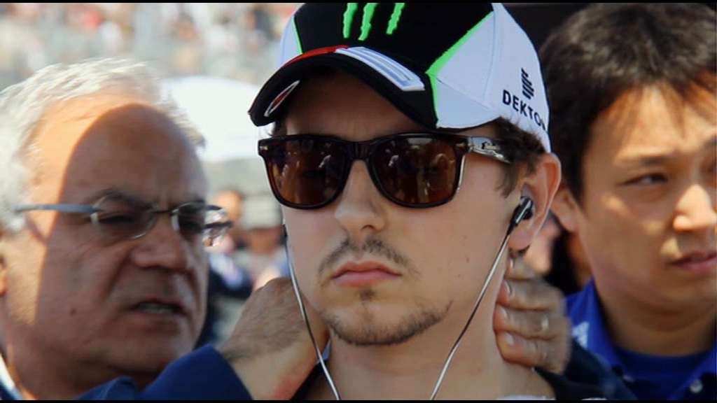 vlcsnap-2016-04-15-19h39m16s142