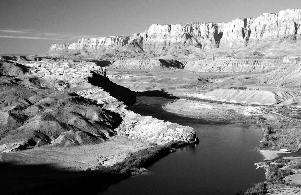 Black-and-White-Photo-of-Mountains-and-River.jpg