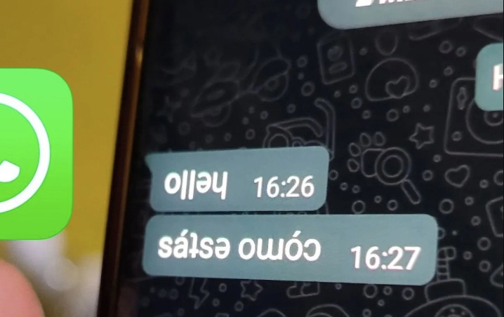 Truco de WhatsApp para escribir de cabeza y sorprender a tus contactos