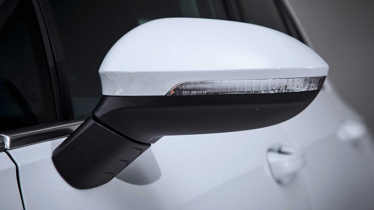 nuova-volkswagen-golf (19)