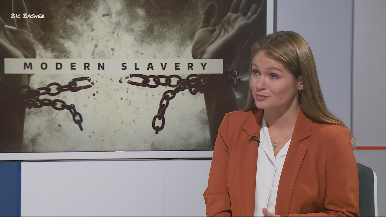09.23 - 18.00.00 - ITV News West Country. Breaking news and current s....ts_snapshot_11.54.019