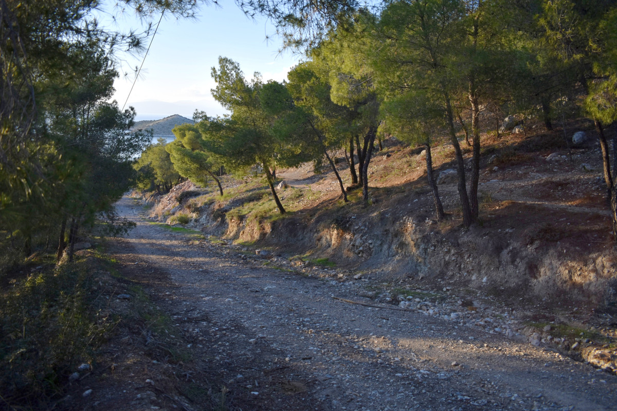 Το ανάκτορο του Αίαντα του Τελαμώνιου (1)
