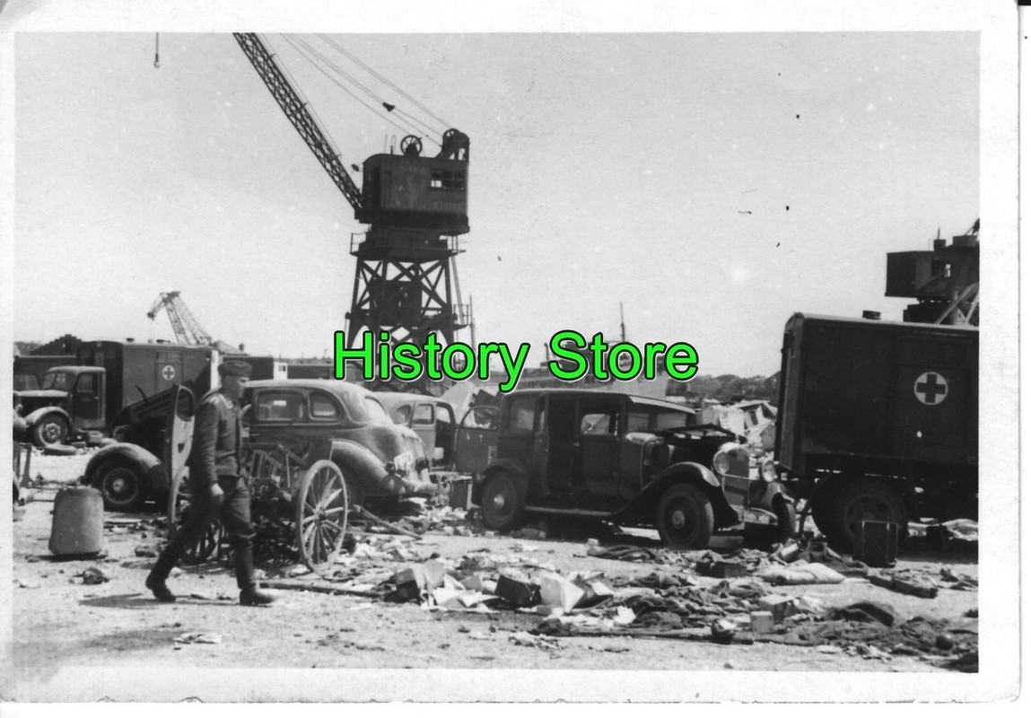 Foto, Wehrmacht, Dünkirchen 1940, Zerstörte Fahr