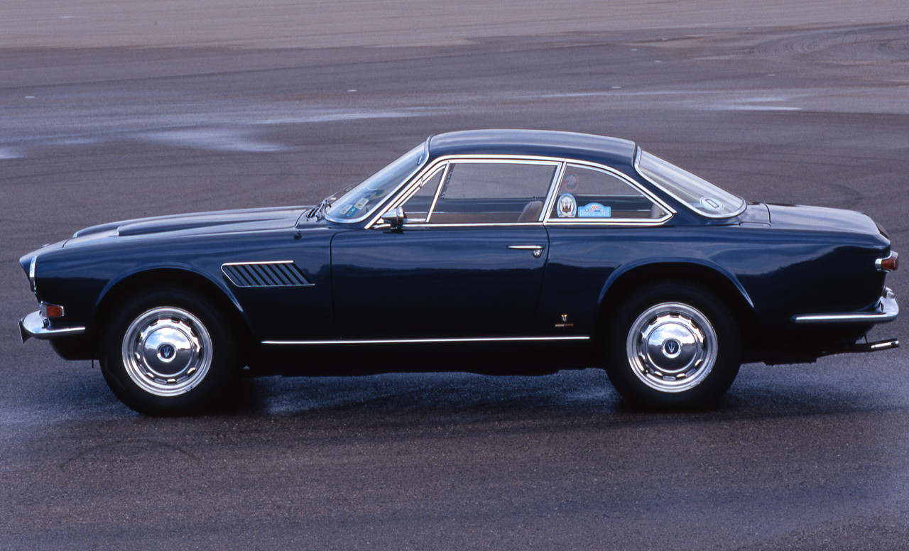 20075-MaseratiSebring