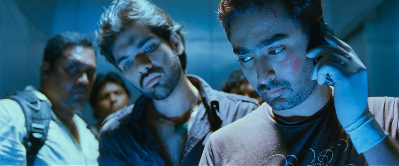 Naanayam 2010 WebRip [Tamil] 480p 720p ESub Screenshot