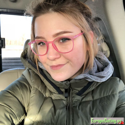 9C2151CE-6CB7-4674-BBAC-E3B8D765F271