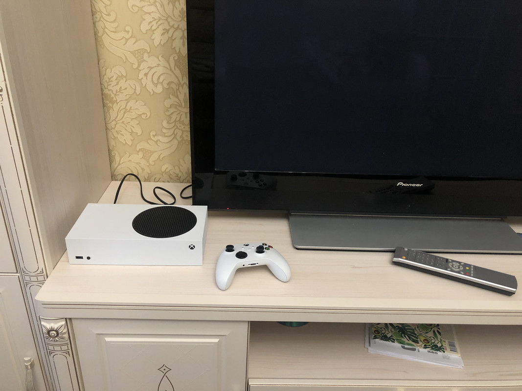 1C28B14A-290F-4AF3-BDBE-D829D2C602A3