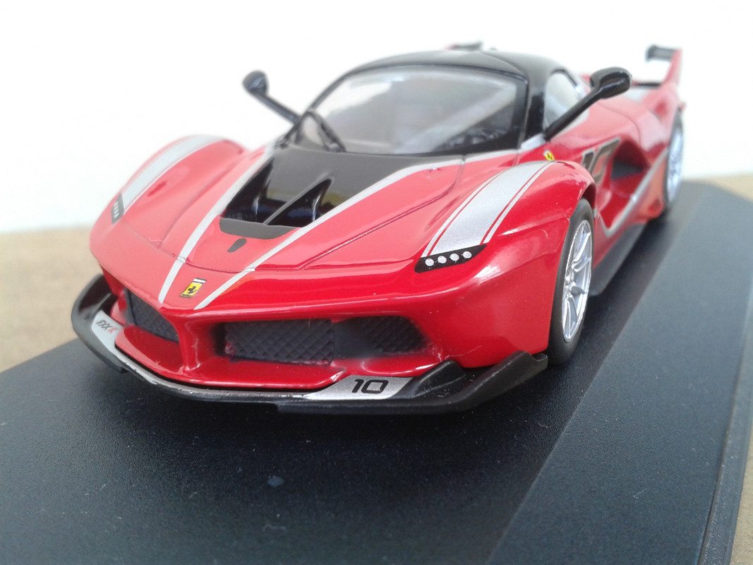2014 Ferrari FXX K (Ixo-nº 3 Ferrari GT Collection) (5)