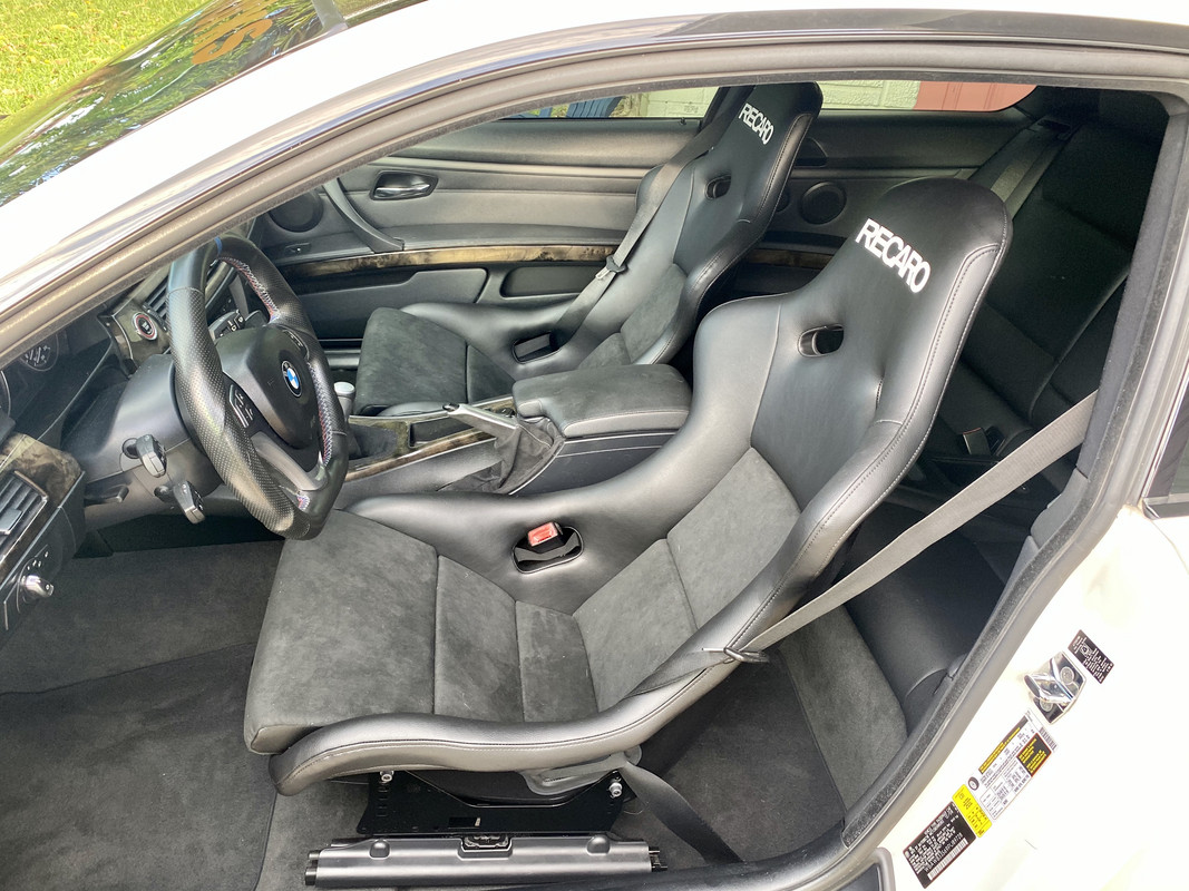 735A7962-13B8-42DE-A68E-FFA70FC5BA4D