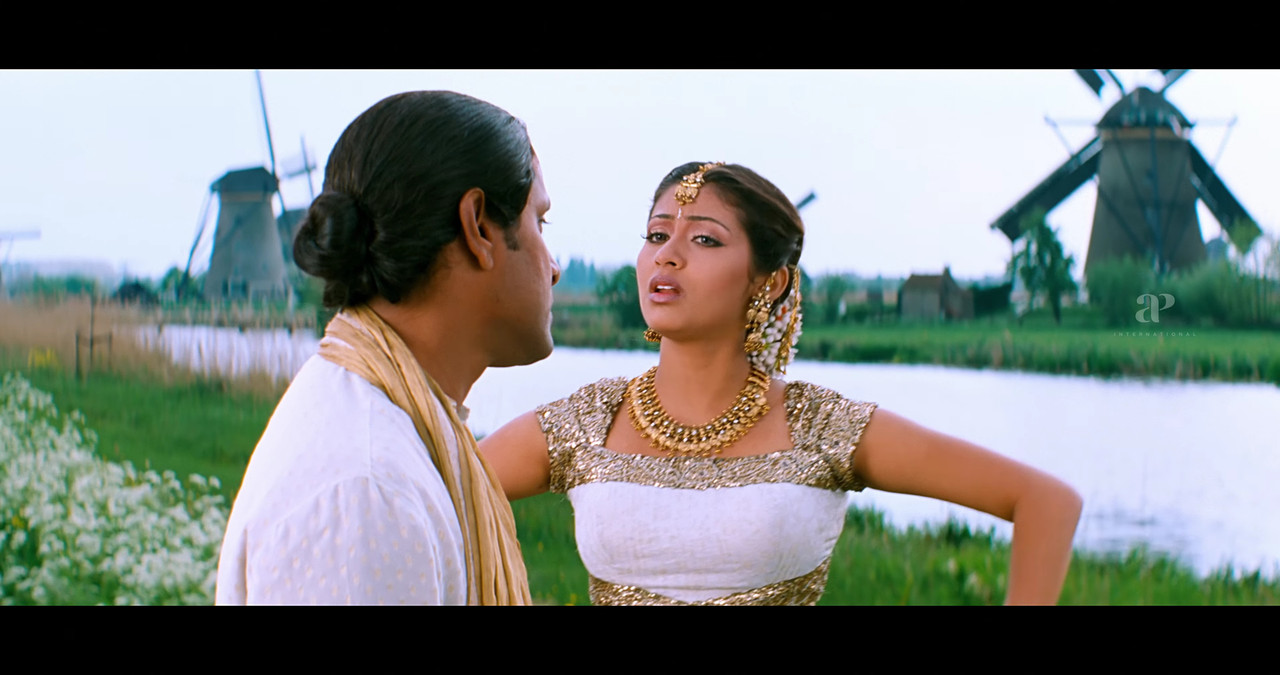 VideoCapture_20241122-201029