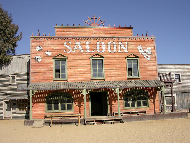 saloon-bar-spain.jpg