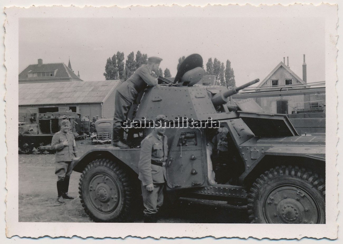 Orig. Foto Beute Panzerspähwagen Panhard 178 Pan