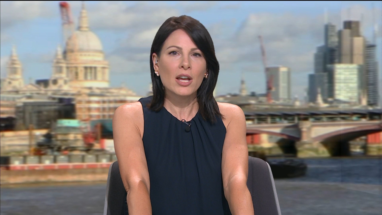 ITV News London_20200731_18001830.ts_snapshot_23.44.843