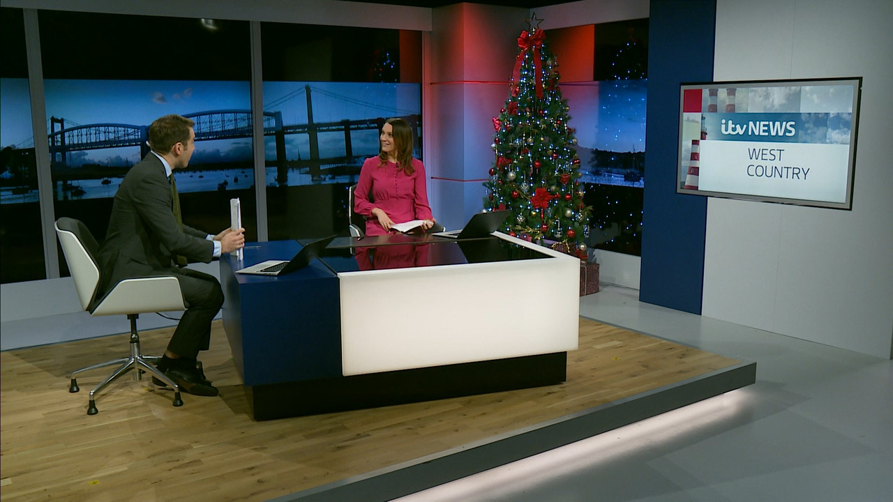 12.15 - 18.00.00 - ITV News London. The latest news in London and the..._001.ts_snapshot_00.42.294