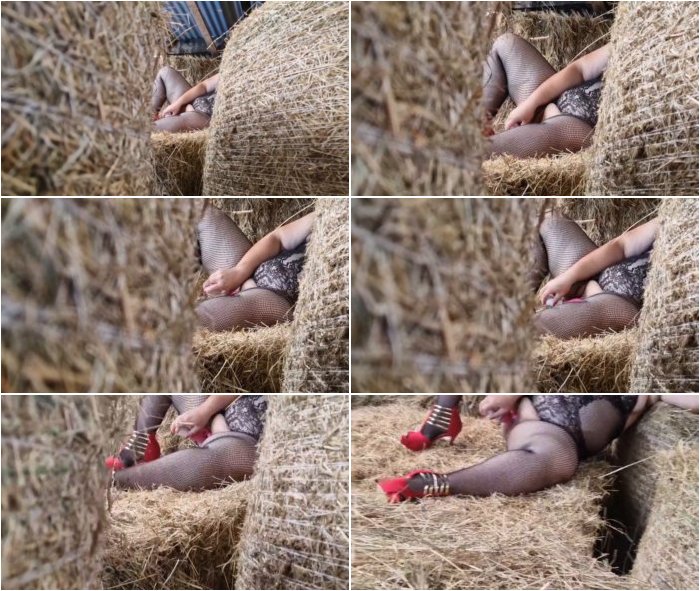 [Image: BBW-Big-Tits-Homemade-MILF-Masturbating-...ussy-3.jpg]