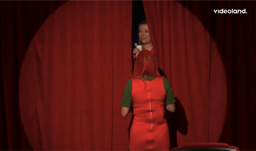 shariceokdoeitheater.gif