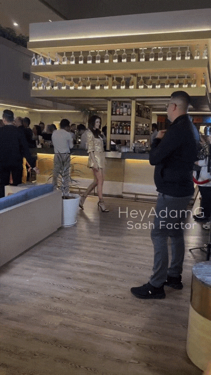 GIF-20241104-222726-422.gif