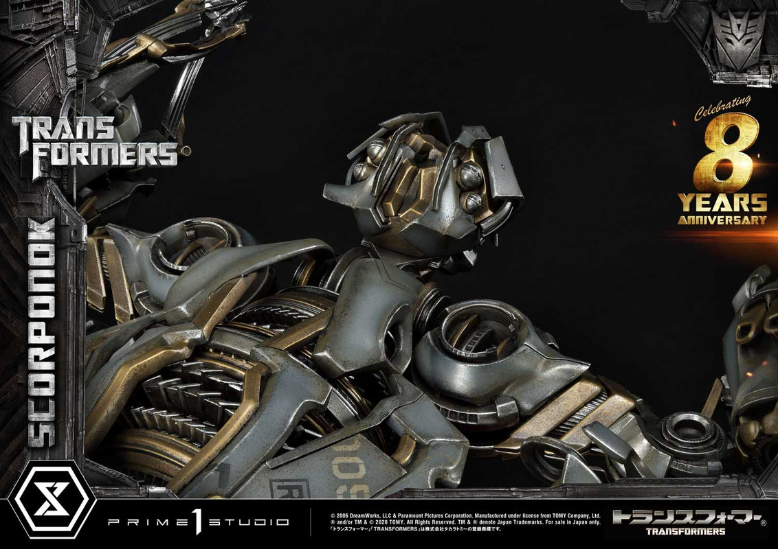 Prime-1-Studio-Transformers-2007-Scorponok-Statue-28