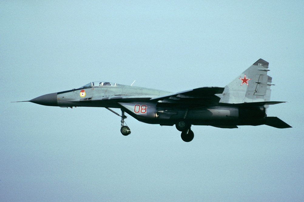 31 GvIAP MiG-29S, 08 red_2960727438_03.04.91