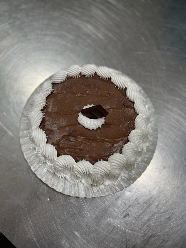 Tarta de Crema de Chocolate y Merengue