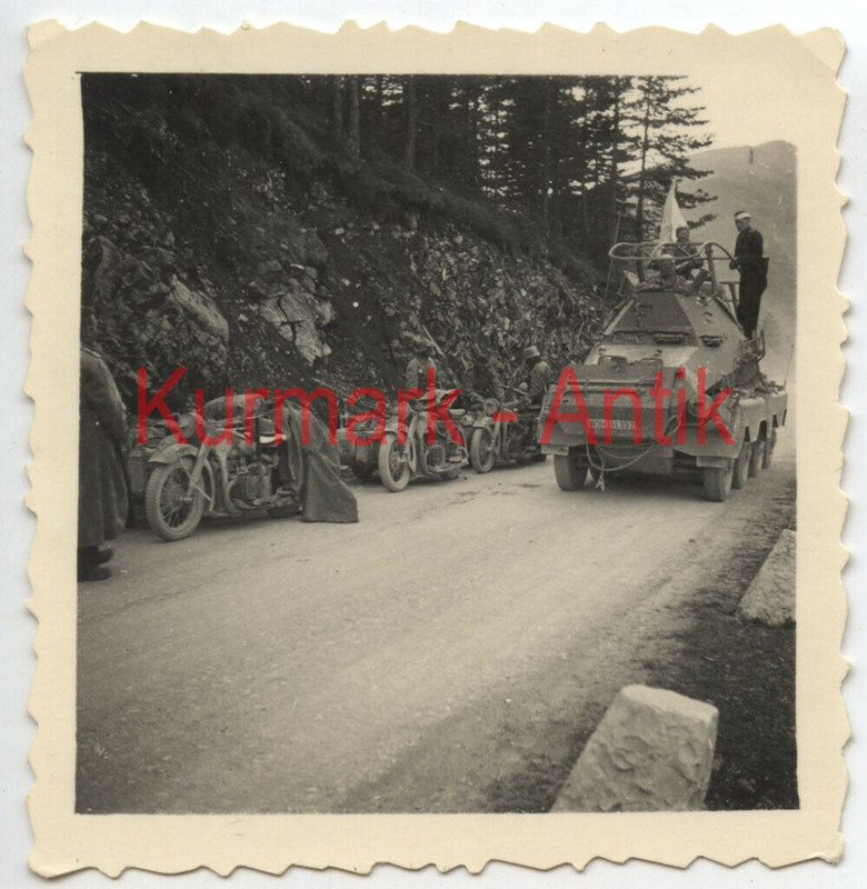 Foto Wehrmacht Panzer Spähwagen 232 Funker jugoslawien Balkan Fr