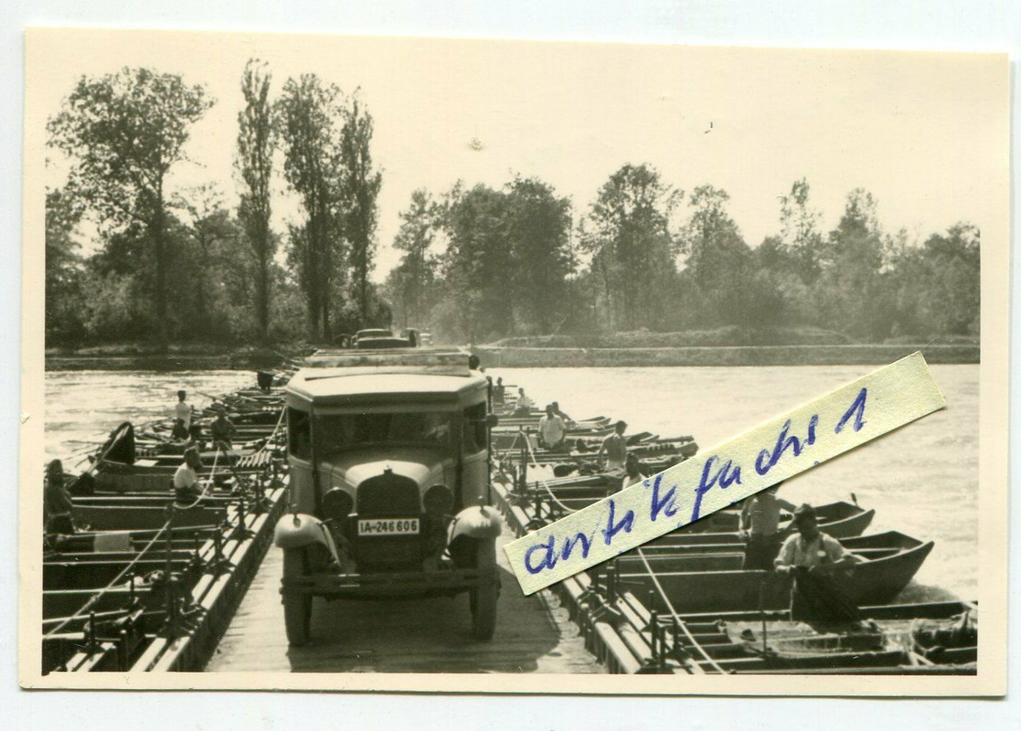 WH-Militär-LKW auf Ponton-Brücke am Rhein-Übergang bei Kuhnheim im 2.WK